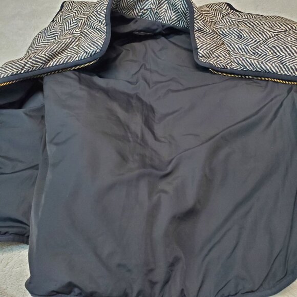 J. Crew Ivory Black Herringbone Print Quilted Zipper Vest Small Outdoor Gorp - Picture 2 of 10